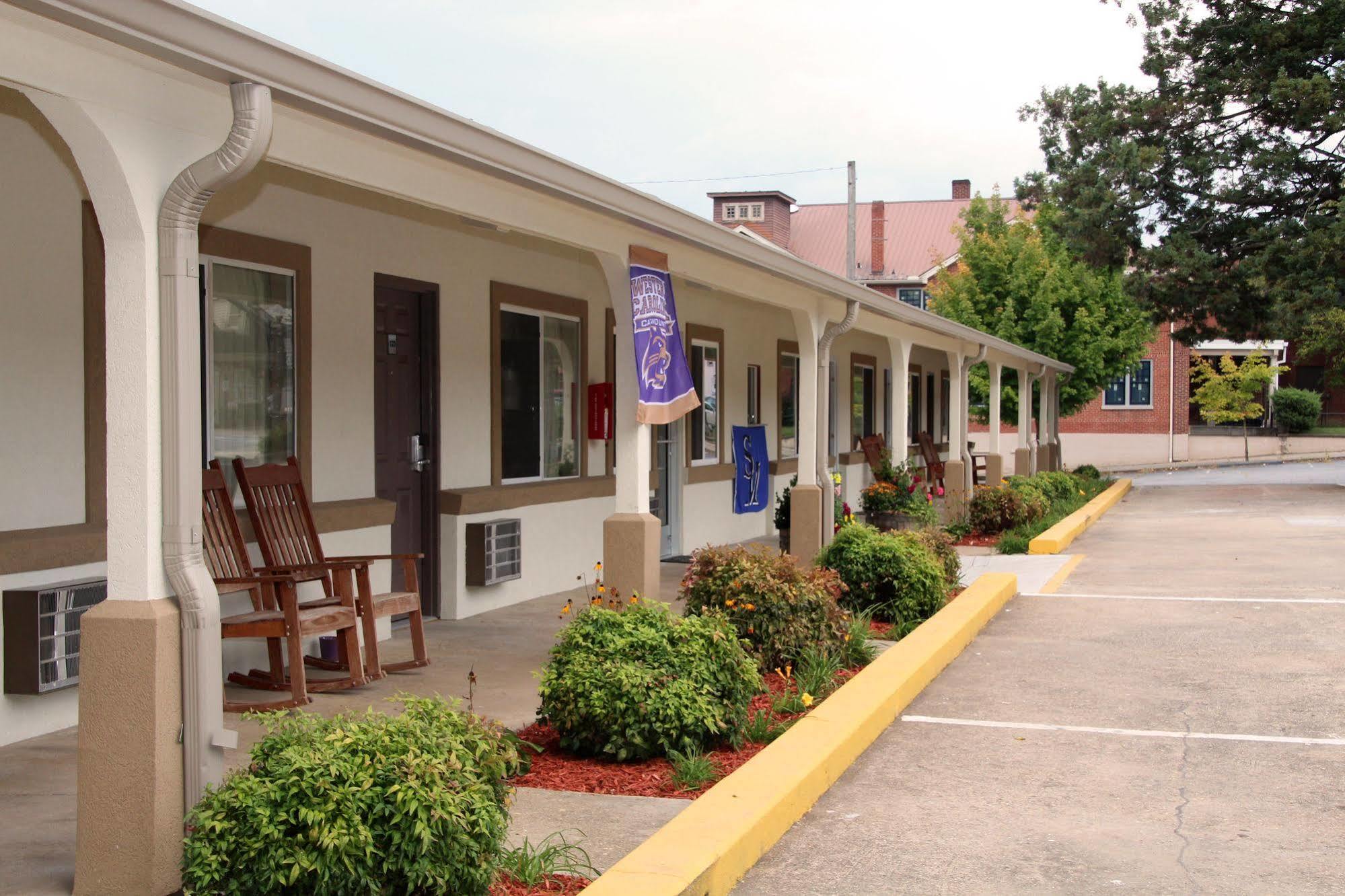 Blue Ridge Inn Sylva Exteriör bild